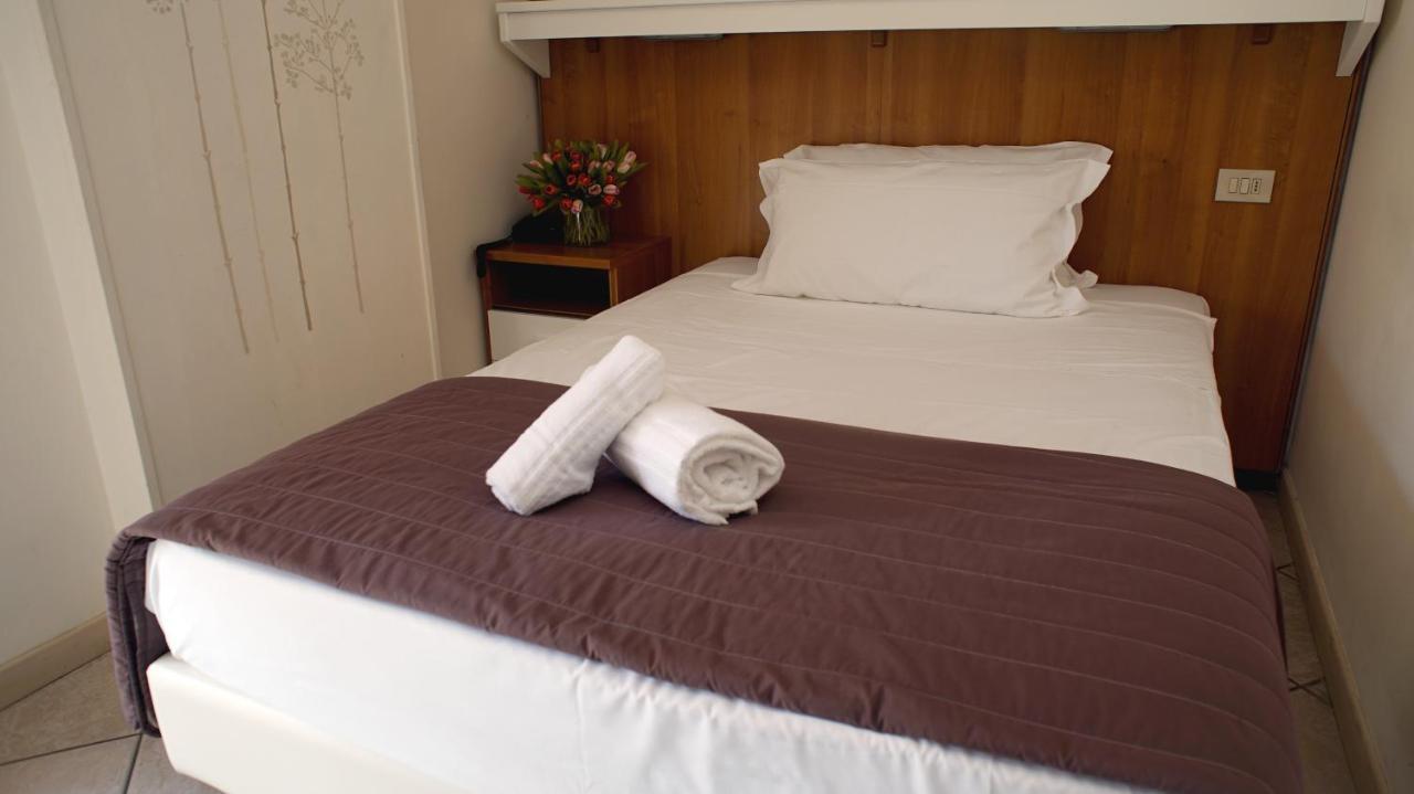 Lippo Hotel Emi מראה חיצוני תמונה