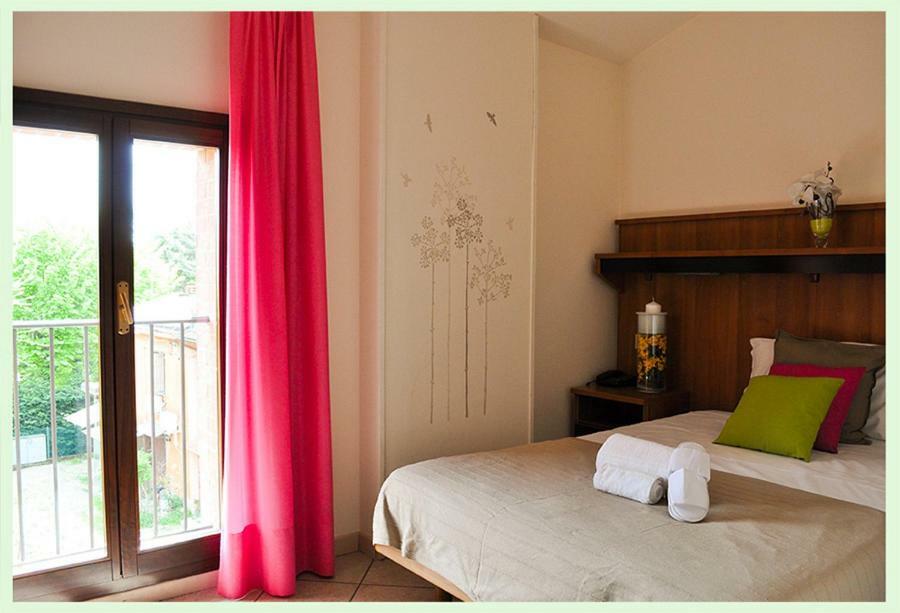 Lippo Hotel Emi מראה חיצוני תמונה